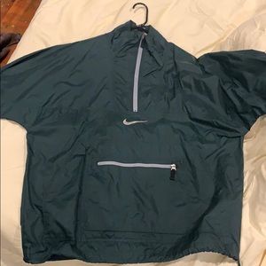 Vintage forest green Nike windbreaker